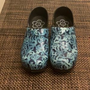 Blue sanita size 36